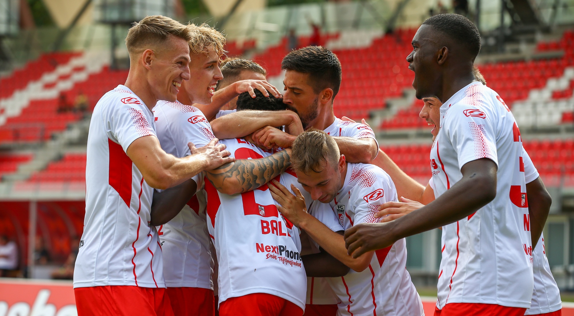 Fünfter Sieg in Folge RWE gewinnt gegen den BFC Dynamo mit 41Aktuelle News