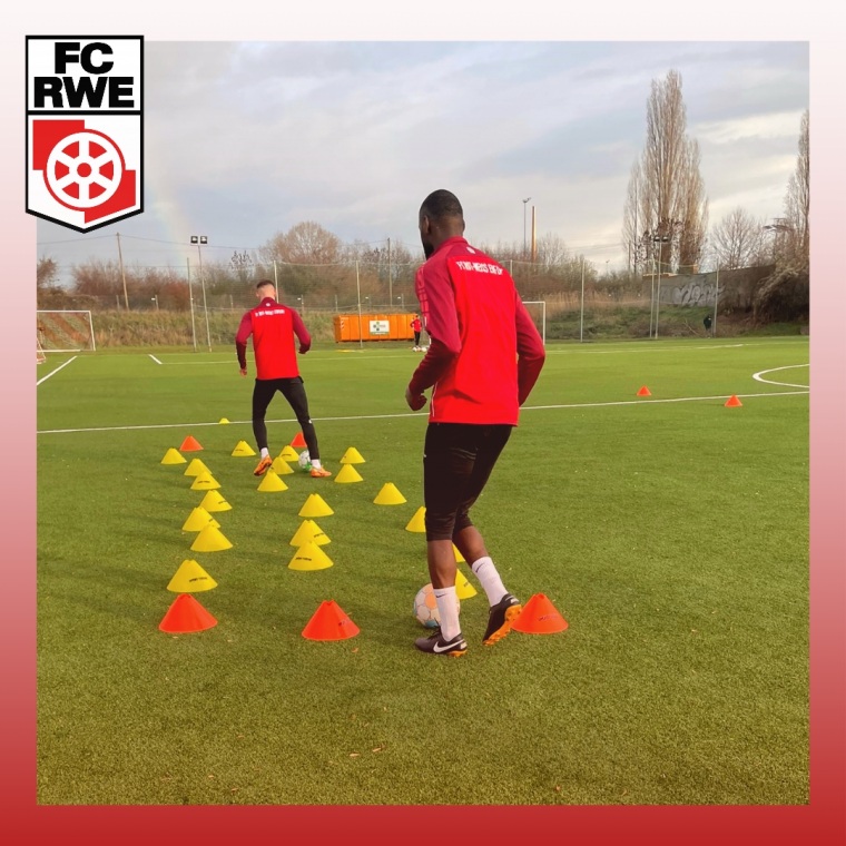 Trainingsauftakt Rückrunde 2022/23