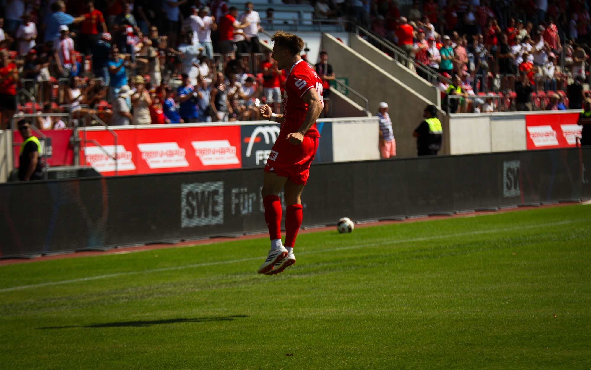 3Y9A7396-2.jpg