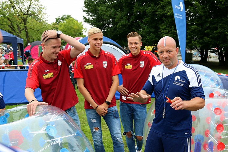 Rot-Weiß Erfurt zu Gast bei Familienfest der Erfurter Genossenschaften
