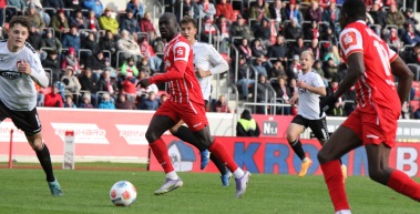 Raphael Assibey-Mensah erleidet Sehnenriss