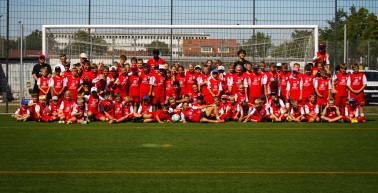 Erfolgreiche Sommerferien mit den Rot-Weißen-Fußballcamps